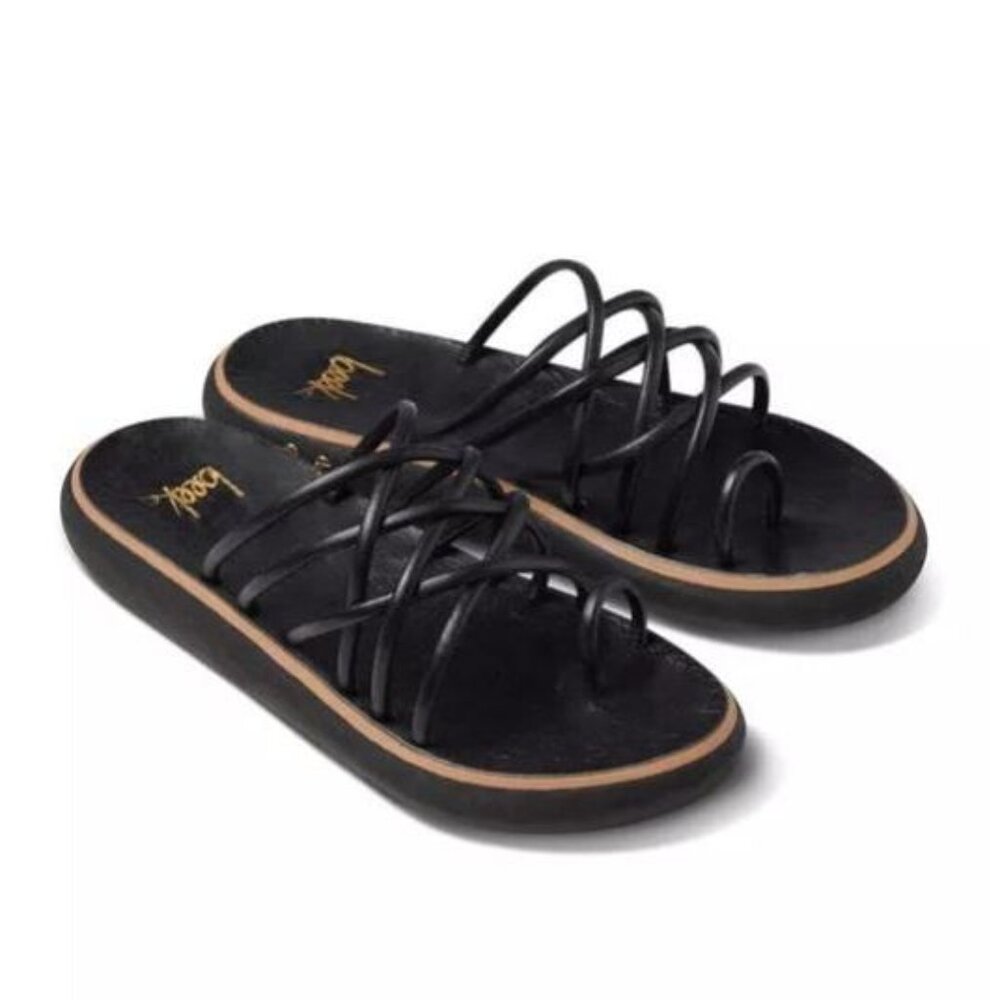 NWB Women’s Beek Peep Sandals in Black Size 9